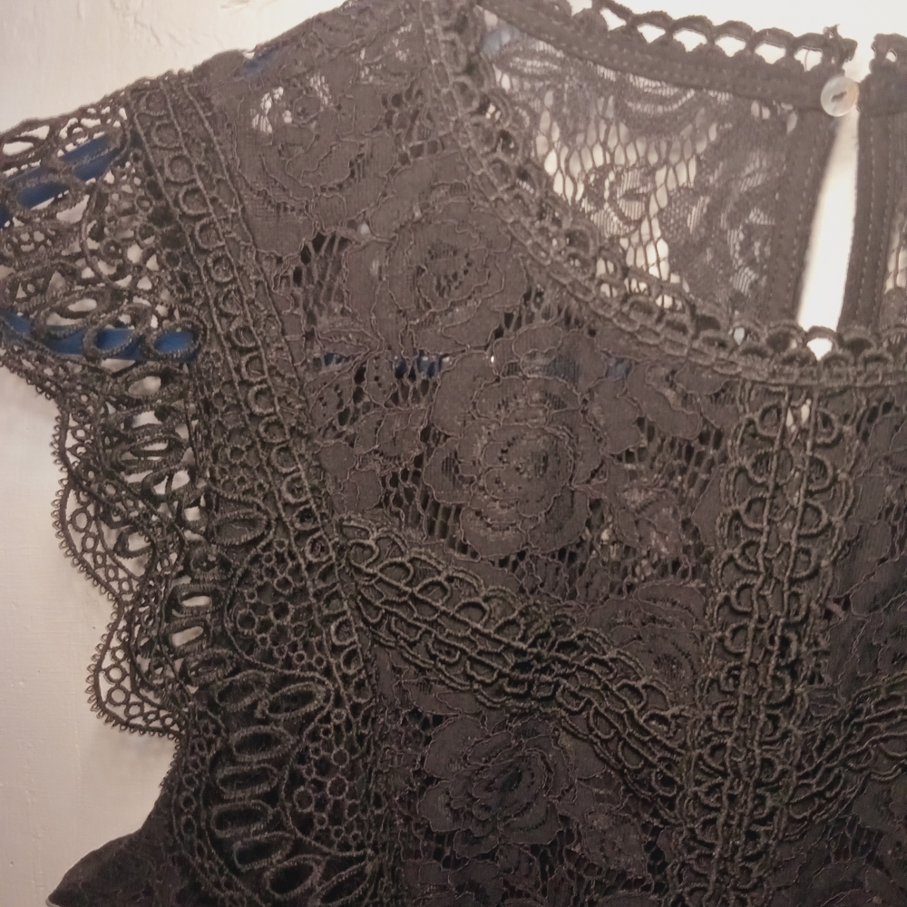 Black Lacey Blouse Scalloped Sleeve Tiered Ruffles Dark Fairy Whimsygoth Romance - Picture 5 of 7